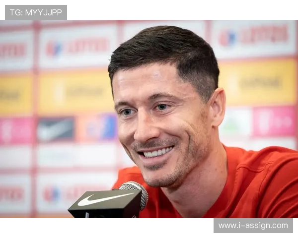 莱万多夫斯基国家队大赛表现解析:关键场次发挥是否稳定 莱万多夫斯基国家队大赛表现解析:关键场次发挥是否稳定